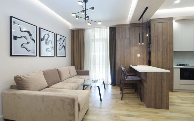 Stay Inn  on Buzand Str. 97