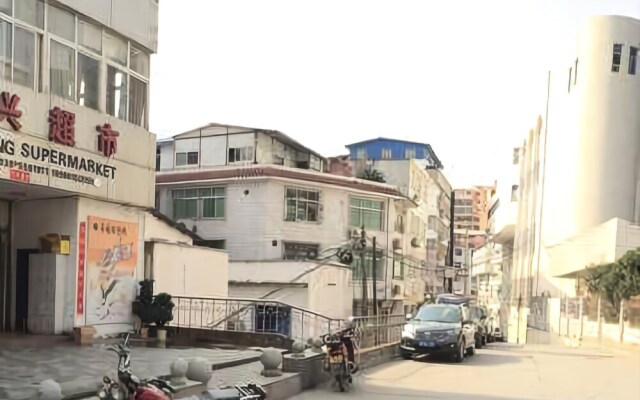 Wenxian Longjiang Hotel