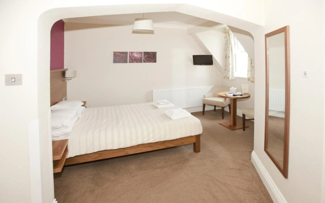 Wheatlands Lodge Hotel