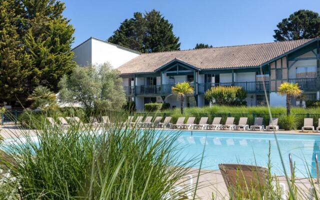 Doré Appartement T1bis avec piscine