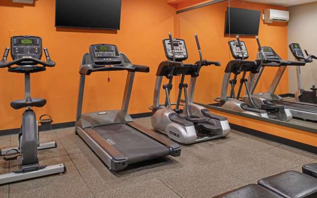 Best Western Cascade Inn & Suites