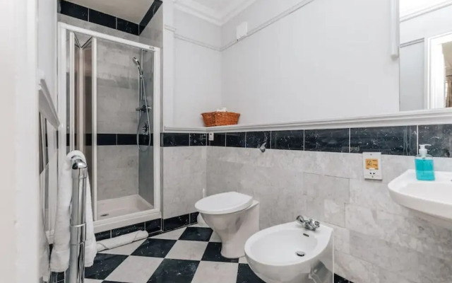 Waterfront Retreat in Hambleden