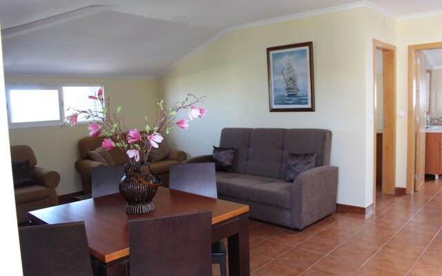 Quiet Villa near River and Nature by Rental4all