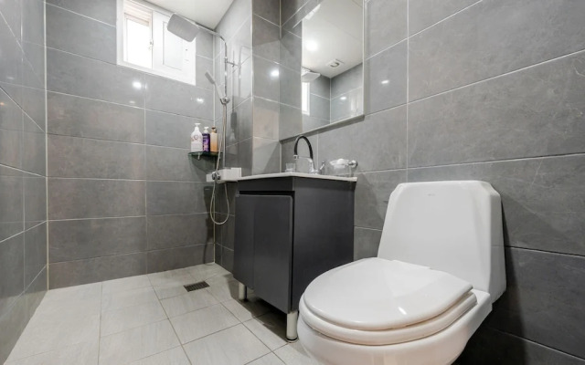 Yeonorang Park Pool Villa in Pohang