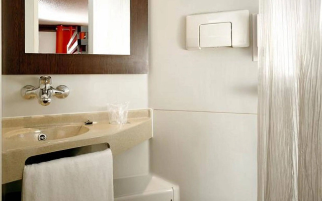 Premiere Classe Dunkerque Est - Armbouts Cappel