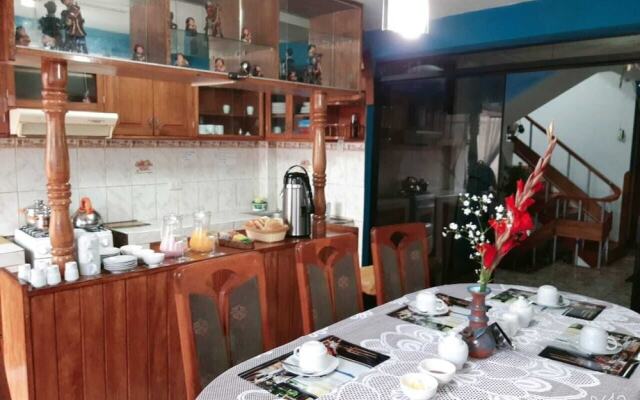 Hostal Pinos