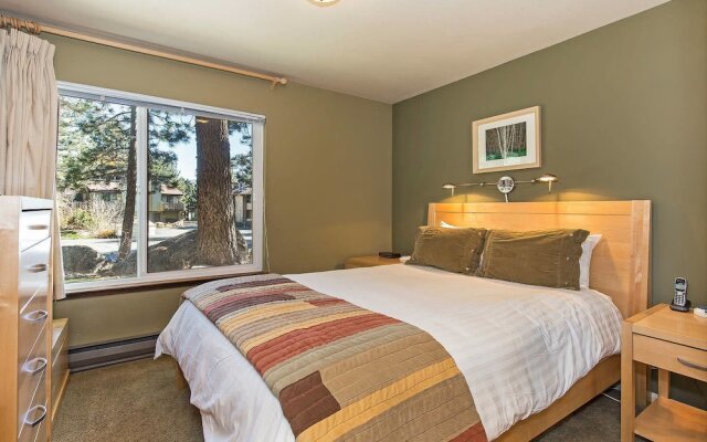 Horizons 4 Condominiums
