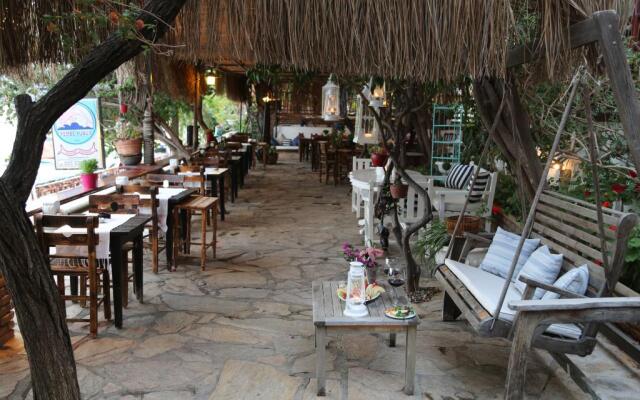 Bozburun Pembe Yunus Hotel