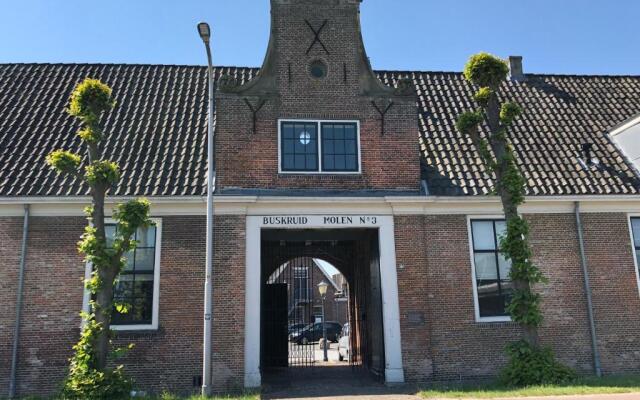 HUISJES AAN DE AMSTEL - Your home away from home