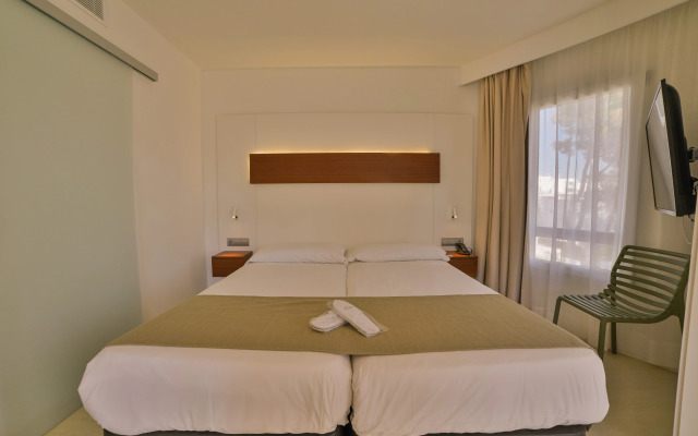 Apartamentos Azul Playa