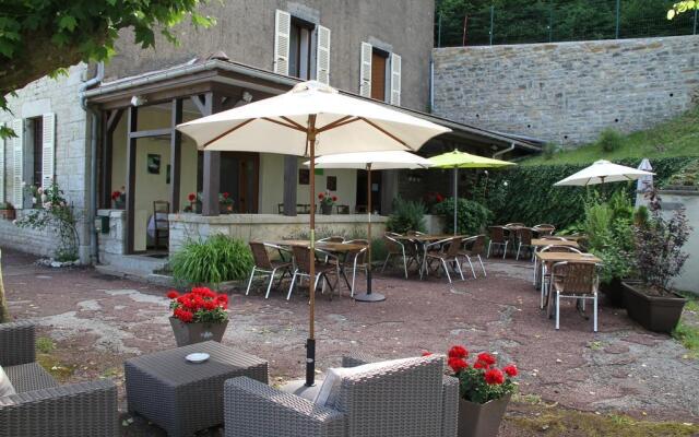 Hostellerie des Monts Jura