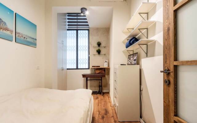 Magical 2BR Beach Bauhaus Stylish Nest