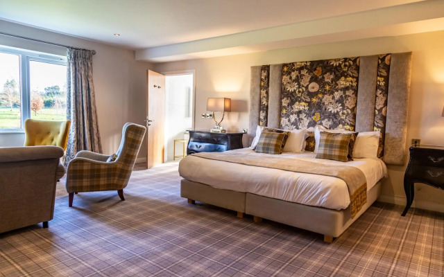Peak Edge Hotel
