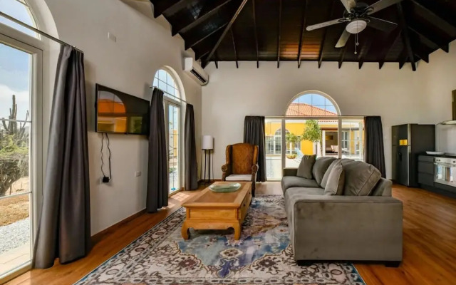 Picaron Villas in Santa Cruz