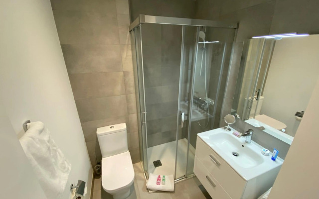 Modern Studio Apartment at The Hub