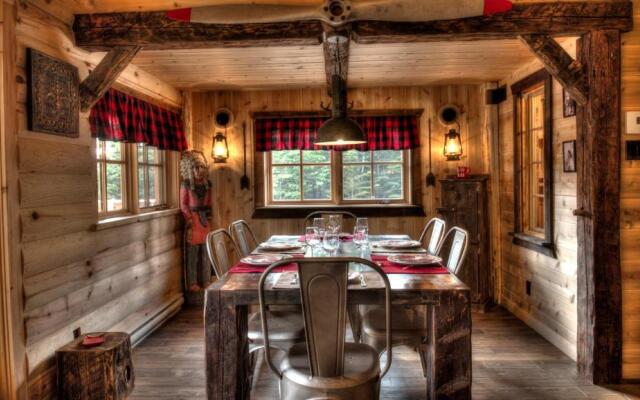 Le Bivouac - Les Chalets Spa Canada