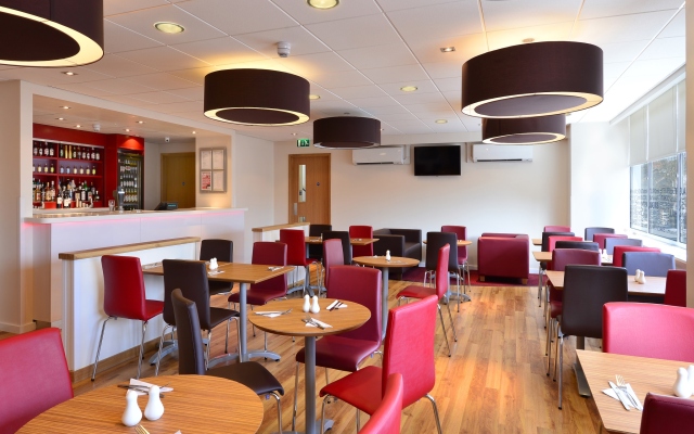 Travelodge London Raynes Park