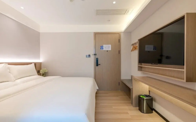 Huanyi Hotel