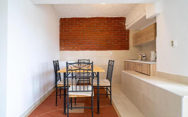 Guest House Ana