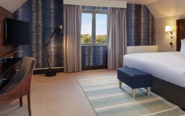 Отель The Cambridge Belfry