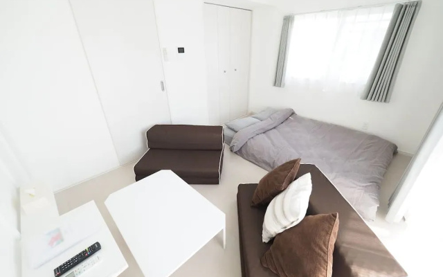 La Lumiere Oroku 203 – Guest Rooms – Naha