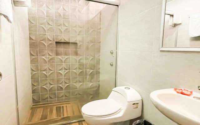 Hotel Expo Plaza Business and Family Guadalajara