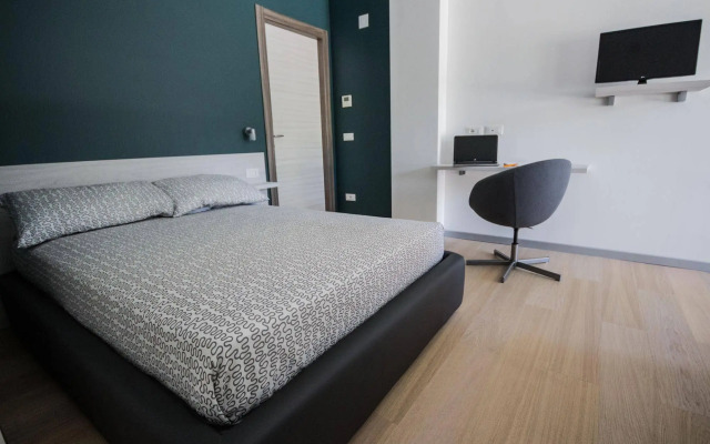 Royal Suite Apartments Como Lake