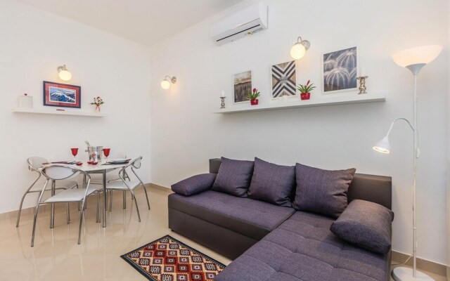 Nice Home in Njivice with Hot Tub, WiFi & 1 Bedrooms