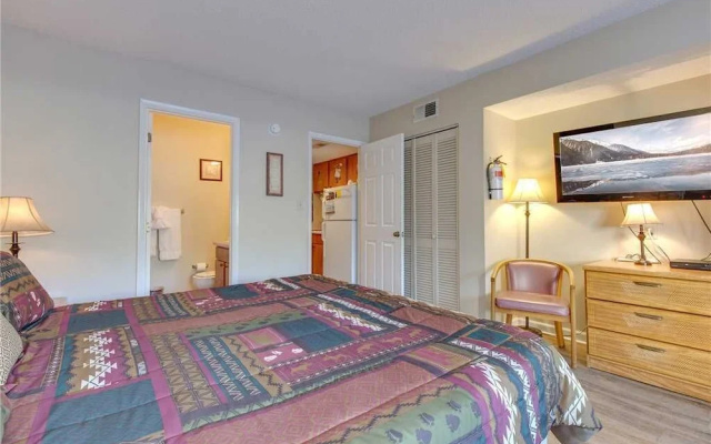 Laurel Inn 103 - One Bedroom Cabin