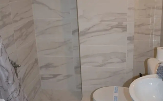 Athenian Modern Apartment Mavili Square