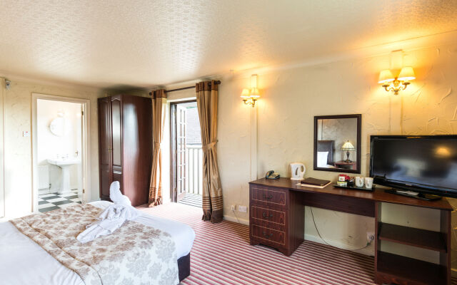 The George Hotel