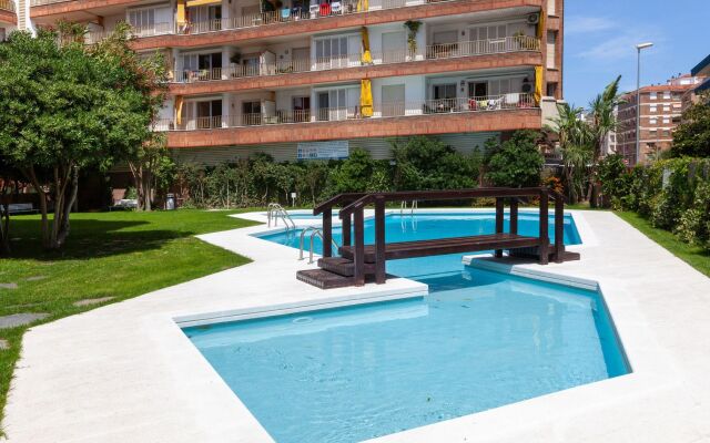 Las Americas