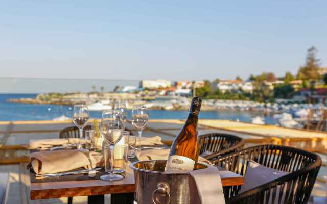 Eden Roc Resort Hotel