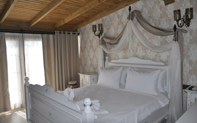 Ra Otel