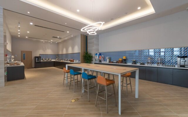 Holiday Inn Express Kaifeng City Center by IHG