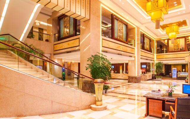 Ramada Plaza Zhijiang Hotel