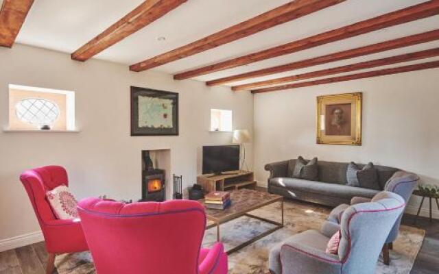 Redwood Cottage