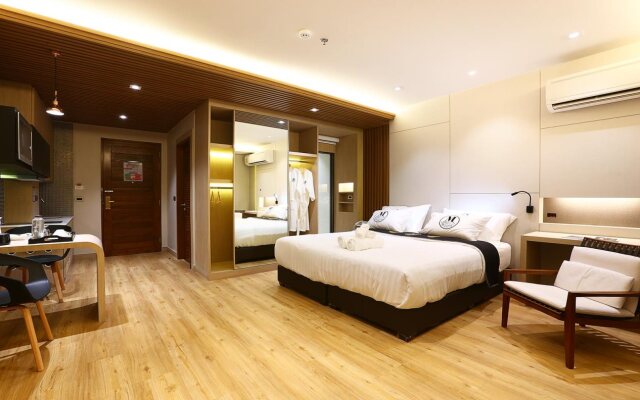 Montana Hotel
