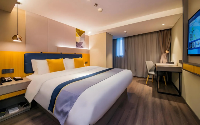 Home Inn Selected Changsha Xiangya Fuyi Furong Square Metro Station – Guest Rooms – Changsha