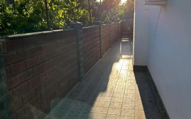 Sukhum T&H Guest House