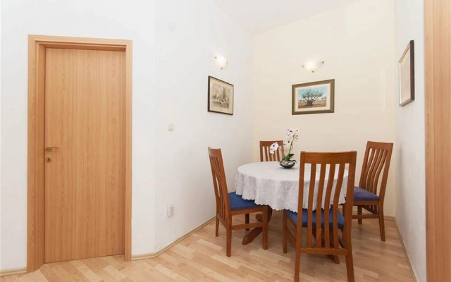 Heliodor - With Parking - A1