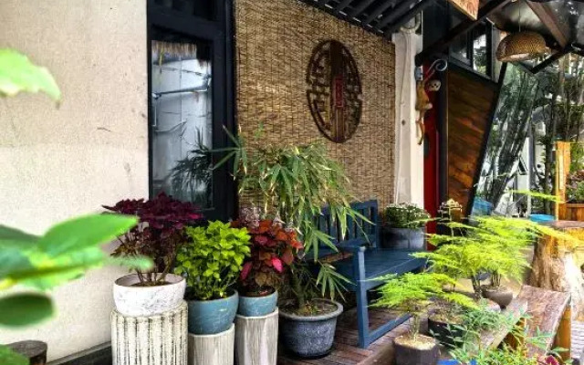 Ruo Ri Wang Lou B&B（Shanghai Zhujiajiao Ancient Town Store）