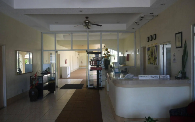 Sun Palace Hotel