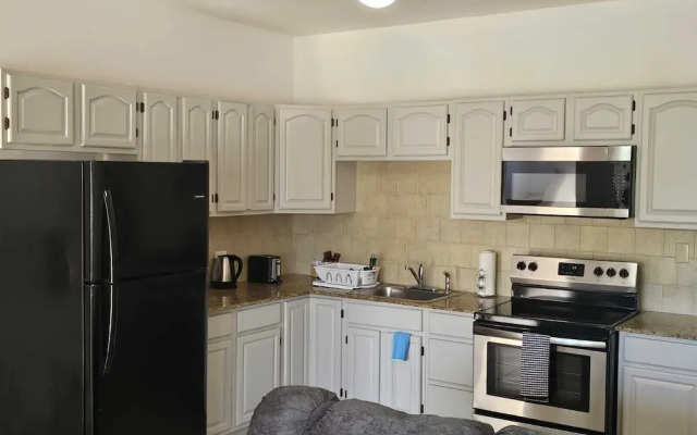 Aurela Residences