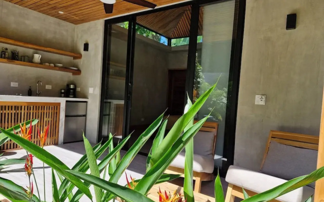 Serenity Sand Bungalow