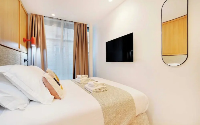 Authentic Apartment - 3br/6p - Moulin Rouge