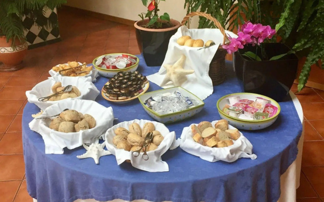 Albatroz Beach & Yacht Club