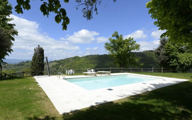 Apartment in a Nice Little Village at 500 Meters, not far From Florence