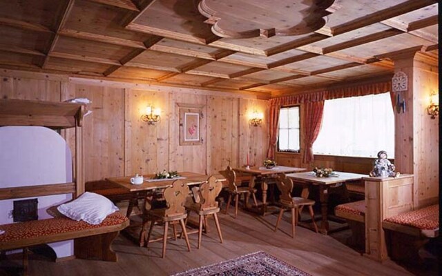 Centro Pineta Family Hotel & Wellness