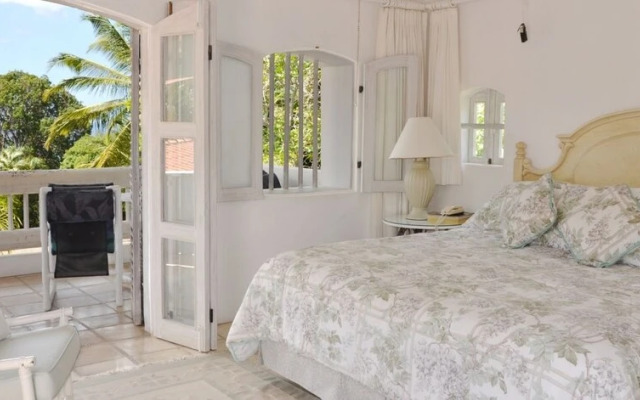 Villa Buttsbury House